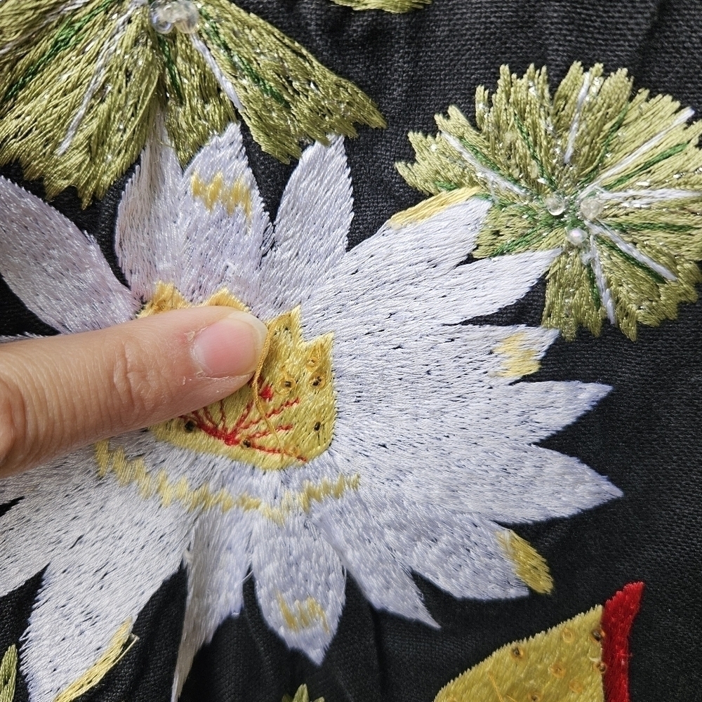 Carrie Allen black art to wear embroidered beaded flower jacket XL - Picture 5 of 9